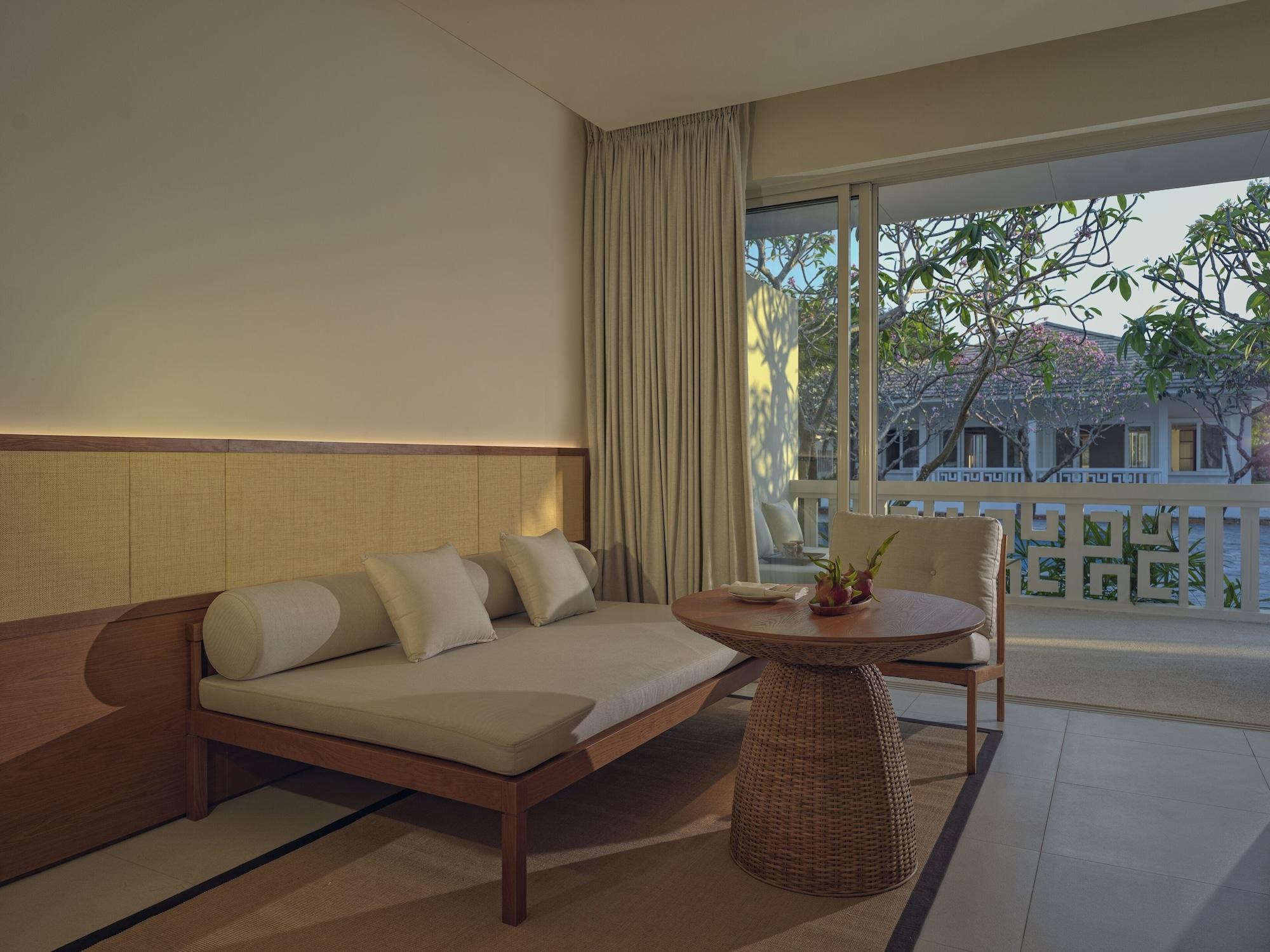 Azerai Ke Ga Bay Hotel Exterior photo