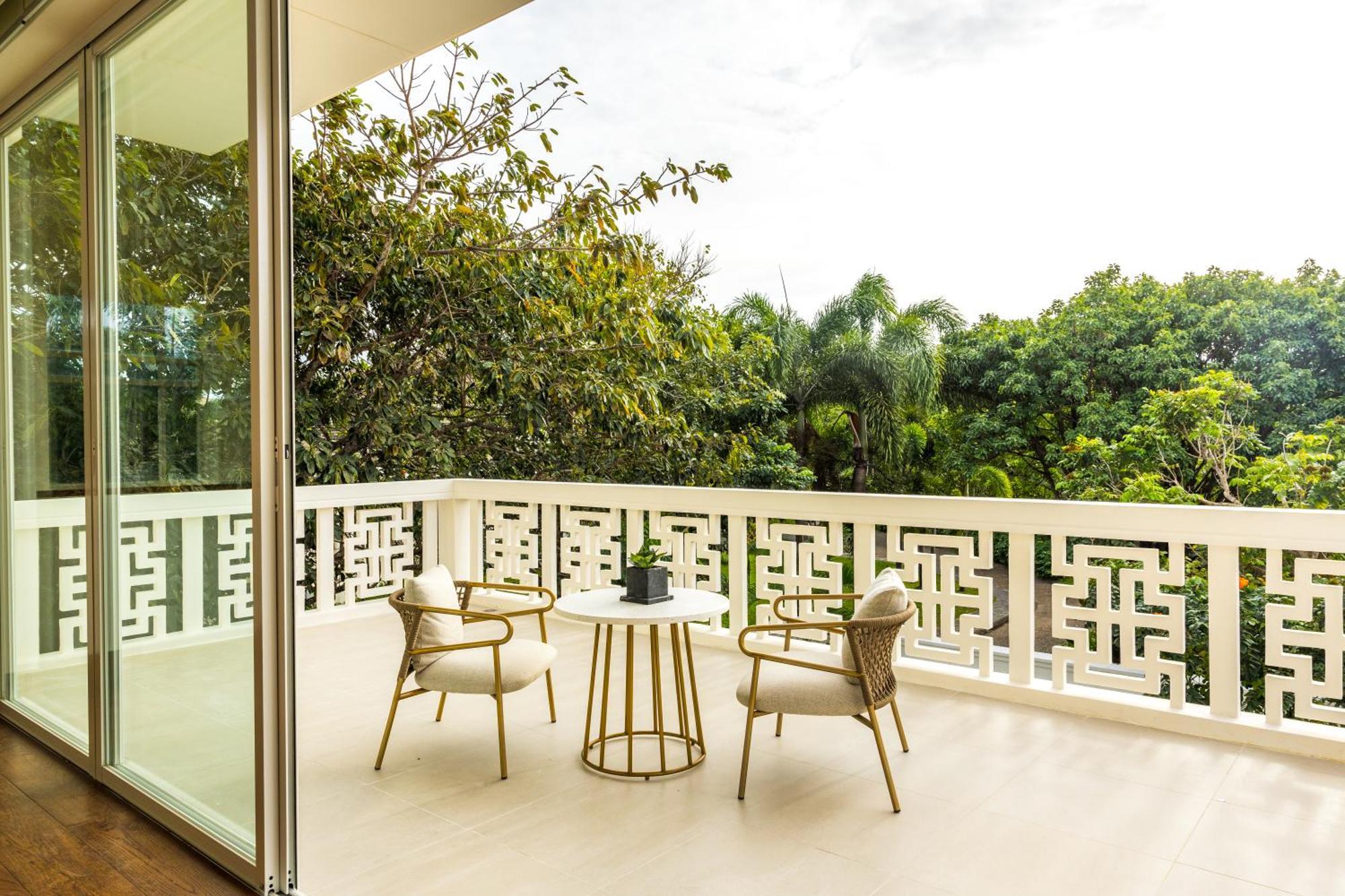 Azerai Ke Ga Bay Hotel Exterior photo
