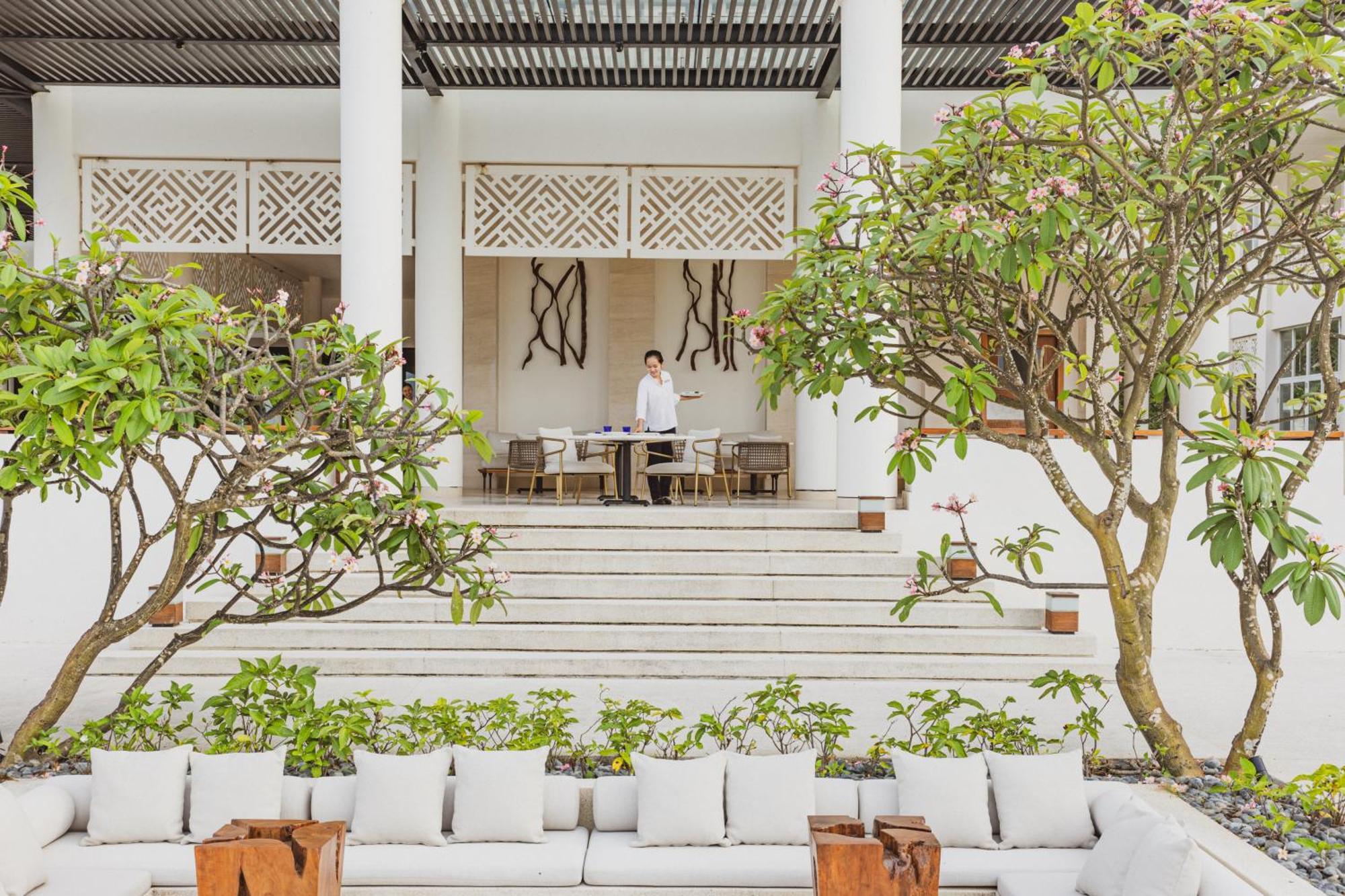 Azerai Ke Ga Bay Hotel Exterior photo